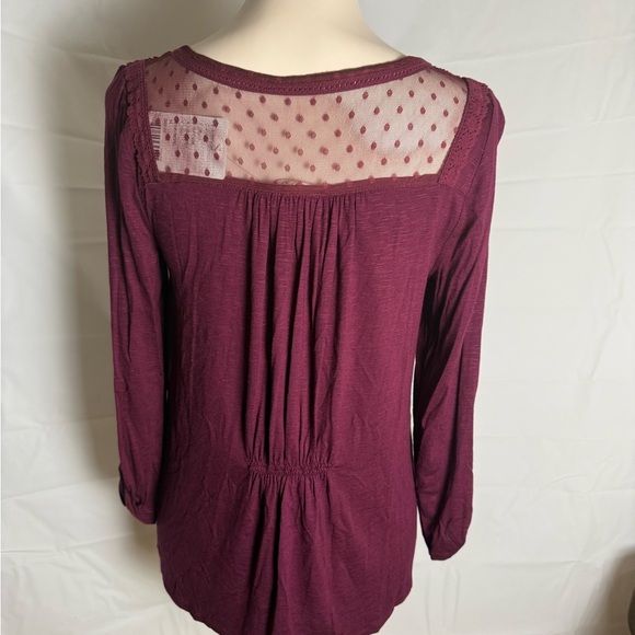 Meadow Rue Anthropologie Red Blouse with Mandarin Collar and 3/4 Sleeves - Picture 2 of 7